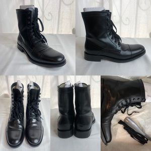 Kenneth Cole N-Different Boots size 9.5M